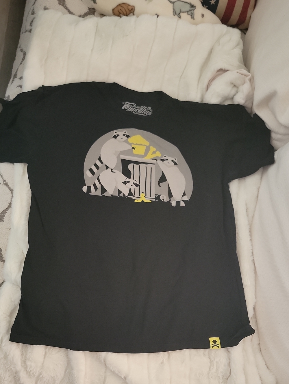 Johnny Cupcakes Size XL